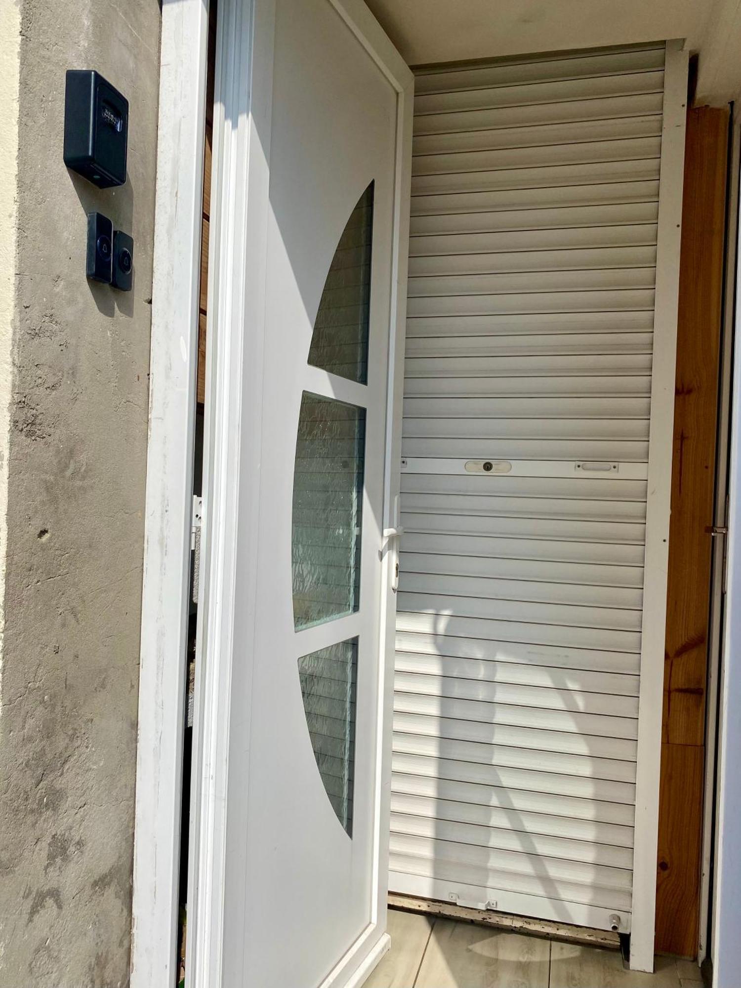 La Petite Escapade Calais Exterior foto